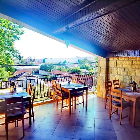 Casa Laura בית הארחה