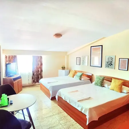 Casa Laura בית הארחה