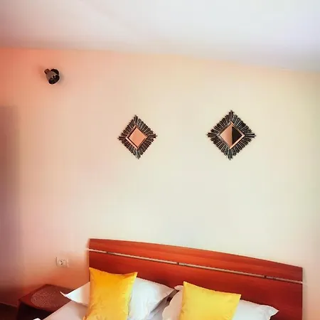 Pensionat Casa Laura 3*