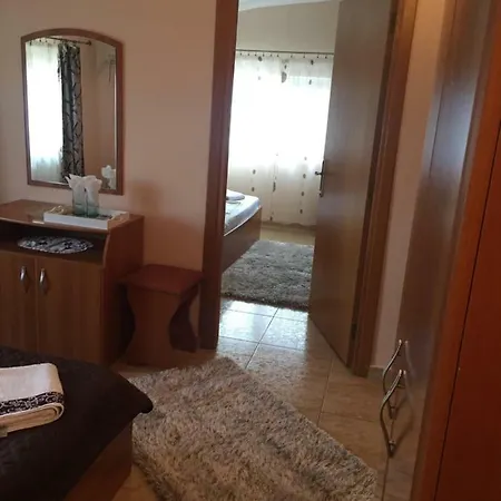 Guest house Casa Laura *